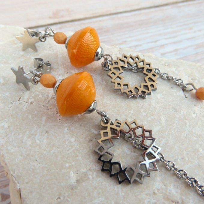 Boucles d'oreilles pendantes artisanales « Étincelle » – Orange & Couronne Soleil | perles de papier