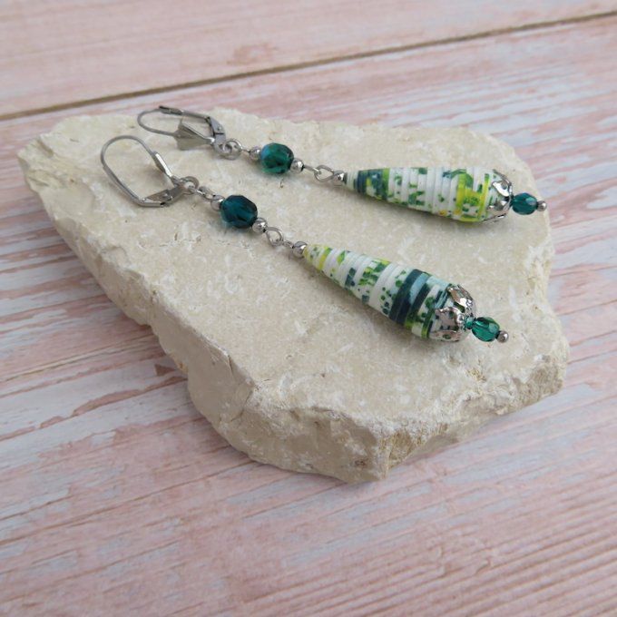 Boucles d'oreilles goutte, perles de Bohème, modèle "Princesse" - Vert foncé