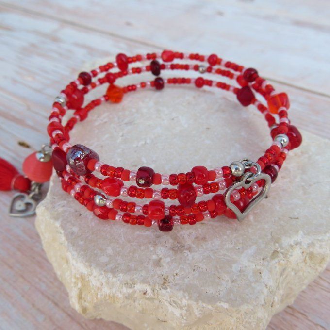 Bracelet « Tournicoti » rouge – deux cœurs
