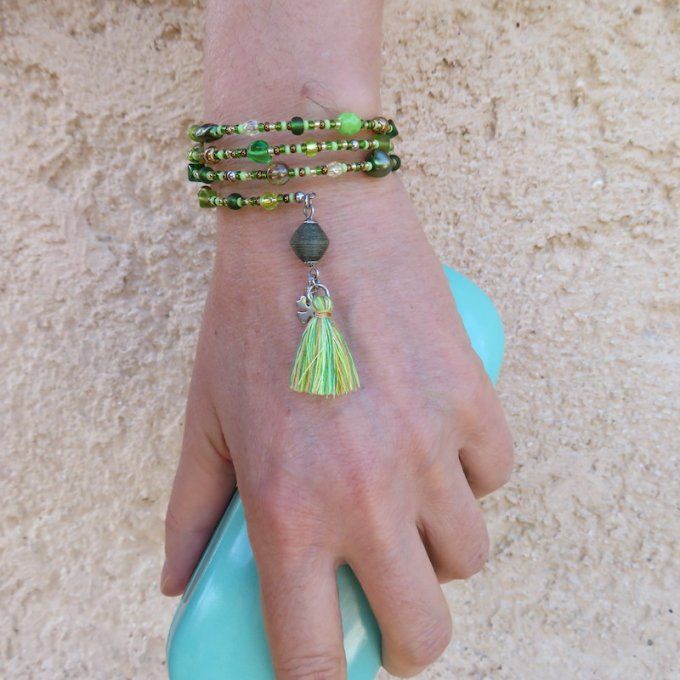 Bracelet « Tournicoti » vert foncé – trèfle & pomme ajourée